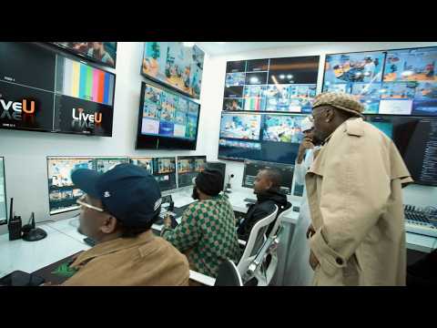 @africanboyJUX  Inside Wasafi Media! @dplatnumz  Amuonyesha muonekano Mpya