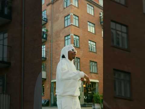 VANITI OUT NOW