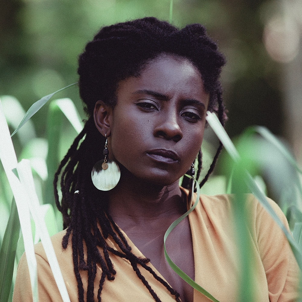 Jah9