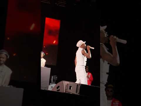 1GAD @stonebwoy performing “ HERO ” live at Festival Mawazine in Rabat🌋🔥. #THETORCHER